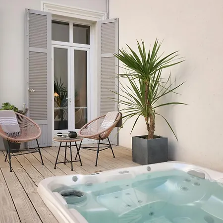 Super Central, Spacious, Sunny Large Deck & * Cannes